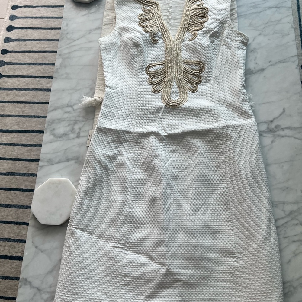 Lilly Pulitzer Jane Shift Dress in White and Gold 00